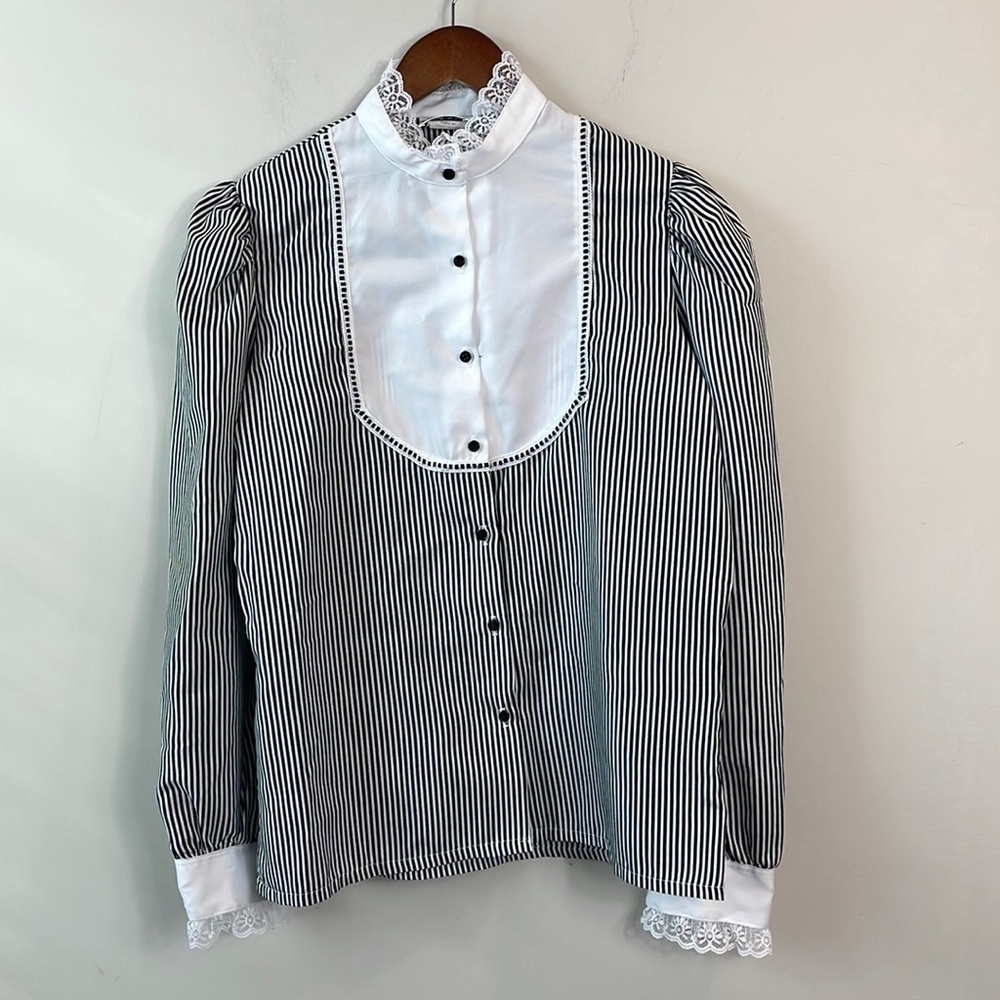 Striped cuffed puffed sleeve shirt women